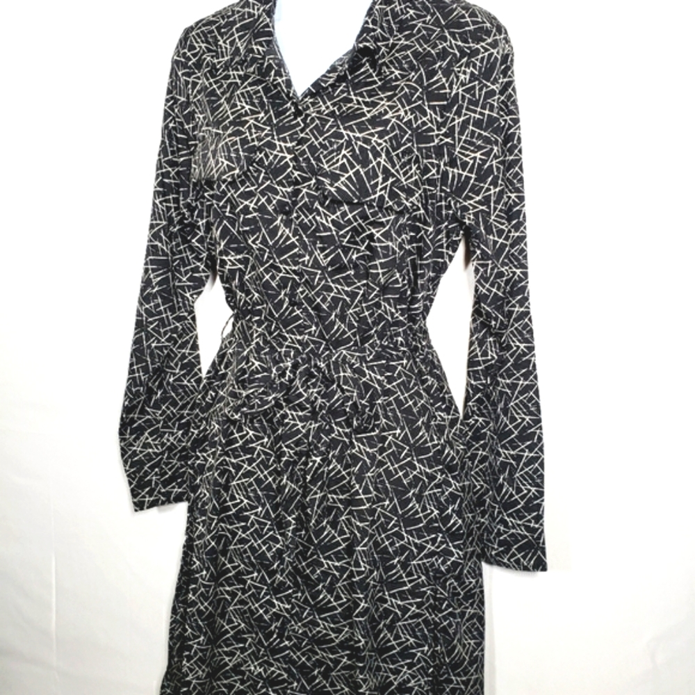 Longsleeve Black and White Dress Size Small